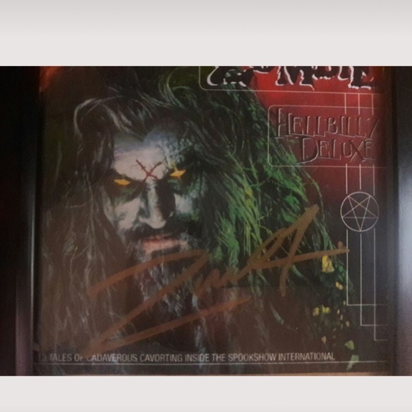 A rockstar Rob zombie autograph merch - Picture 1 of 1
